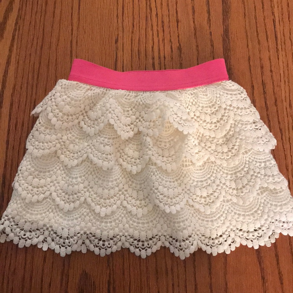 Ruum Skirt Pretty Creamy Color